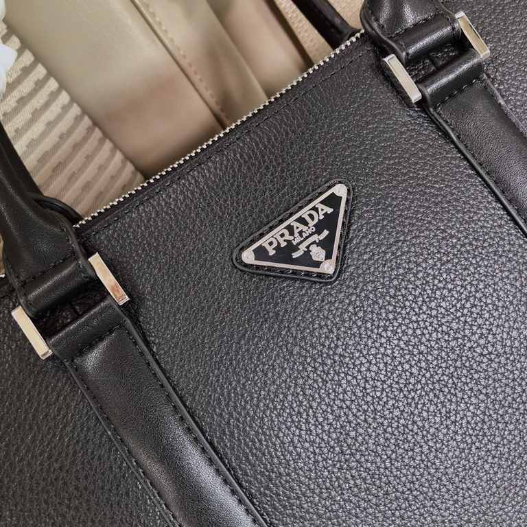 秘秘 [Prada 1836-3]    European water cargo handbag men's bags, heavy money to create a new channel goods   vibrant   ideal for men's   original hardware  LOGO clear and unparalleled   top original Head layer cowhide   qua