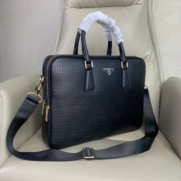 Top counter rats high-end goods 2023 latest hot models Prada double zipper crocodile print handheld briefcase fire models a large number of shipments, clamoring counter goods   top original single goods   paper talking a