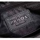 Model 33012-2. Model 33012-2. PRADA Prada original single channel goods simple atmospheric models version of the very good effect of the original hardware accessories leather special soft counter size 25x27x5.