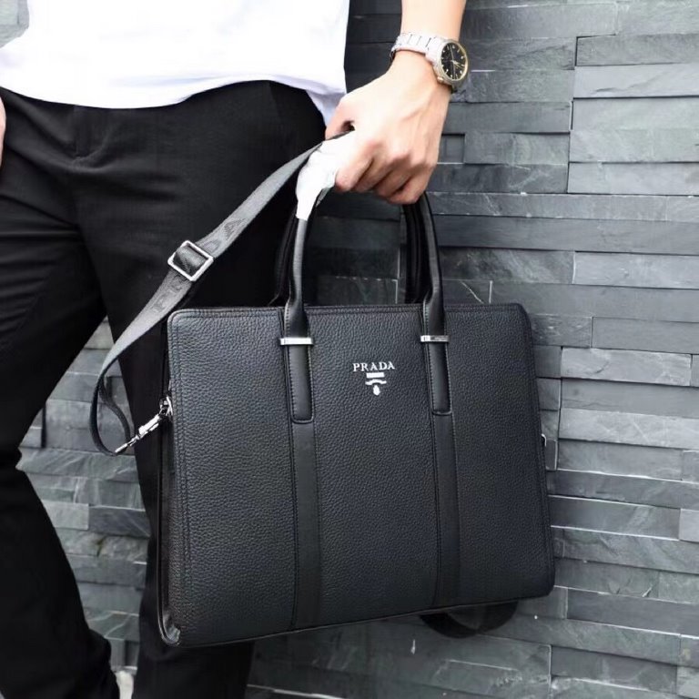 Lot ~ domineering original single handbag  . Prada PRADA. model 881-3. (black) counter synchronization latest models strong debut. Non-market not the right version of the goods  physical high-end atmosphere    market exc