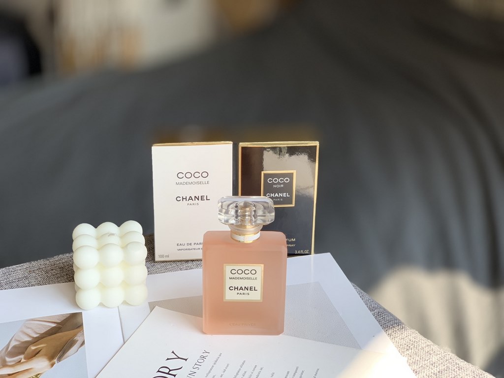 Original qualityChanel COCO perfume1 bliss COCO1ml   The new perfume adds a blend of Tonka bean and vanilla with amber notesThe fragrance is fuller, brighter and softer Rose 