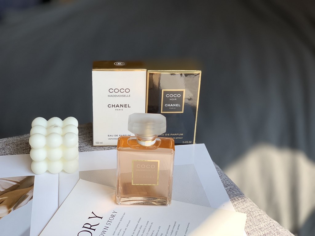 Original qualityChanel COCO perfume1 bliss COCO1ml   The new perfume adds a blend of Tonka bean and vanilla with amber notesThe fragrance is fuller, brighter and softer Rose 