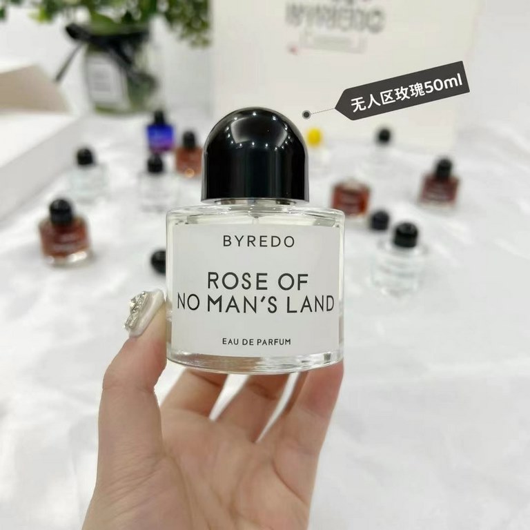 Original qualityParade perfume genuine samples twelve sets! Contains the original 50ml No Man's Land Rose, sample 10ml limited No Man's Land Rose - limited starry blue - Casablanca Lily - Night Orange - Queen of the Nigh