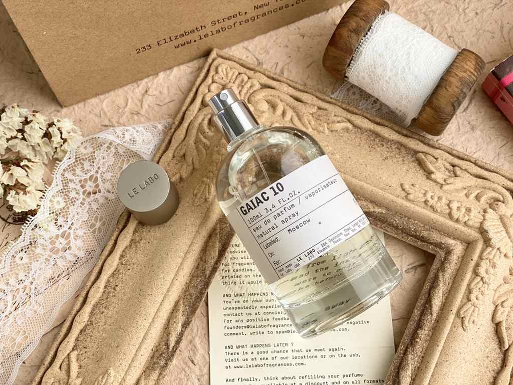 Original Channel Goods! Le Labo 10 Le Labo 10 Perfume Lab Tokyo Guaiac WoodFragrance WoodyOdor Musk Guaiac Wood Cedar FrankincensePerfumer Annick MenardoTokyo is minimalist, light as water and not so fast-paced and busy 