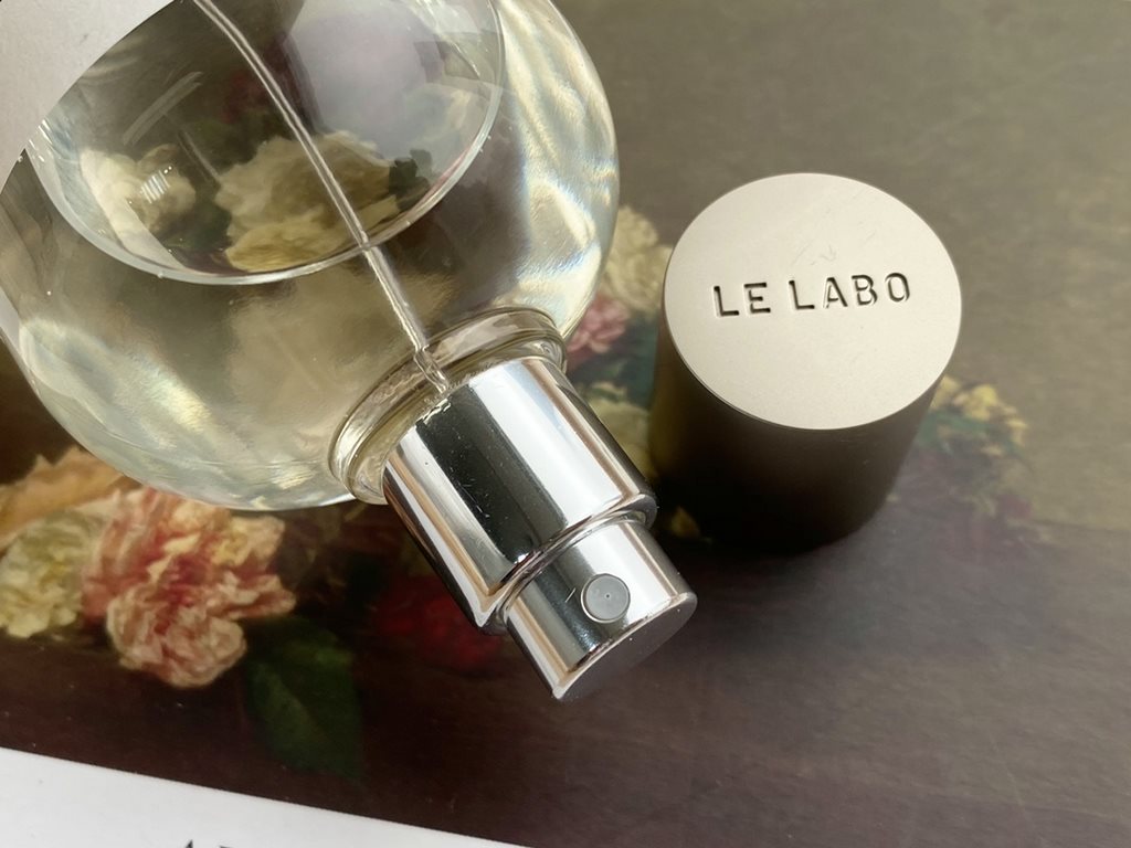 Original Channel Goods! Le Labo 10 Le Labo 10 Perfume Lab Tokyo Guaiac WoodFragrance WoodyOdor Musk Guaiac Wood Cedar FrankincensePerfumer Annick MenardoTokyo is minimalist, light as water and not so fast-paced and busy 