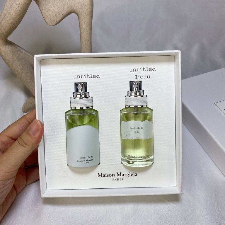 Original quality(Martin Margiela Untitled Perfume Set of 2)   Contains eau de parfum 30ml, strong fragrance 30ml.