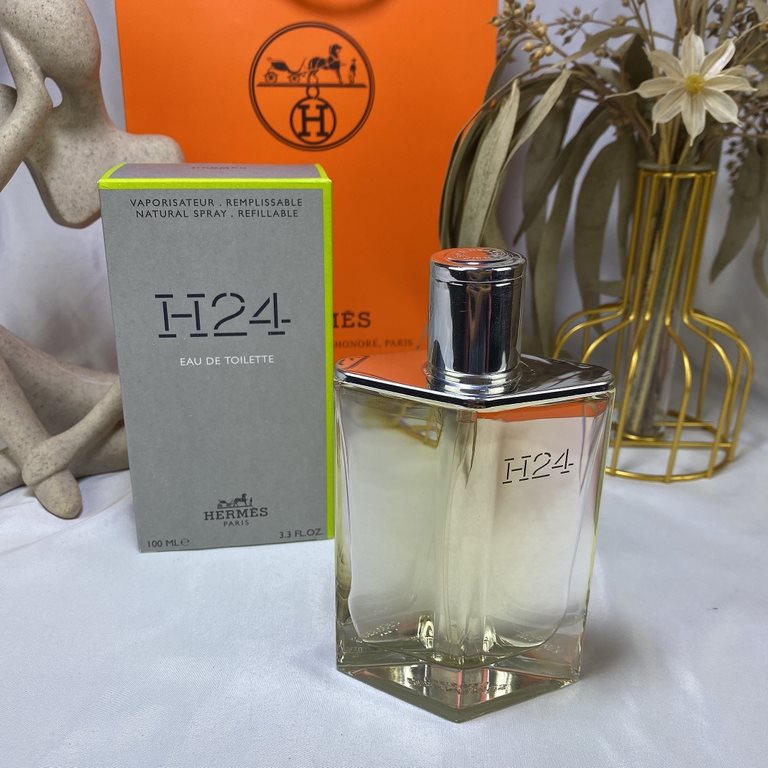 Original quality221 years new Hermes Hermes H24 Rhythm 1ml odor high-grade men's perfume Eau de ToiletteFragrance Green Leaf FuchsiaOdor Happy Sage Ebony Rosewood Metallic NarcissusAttributes men's fragrance