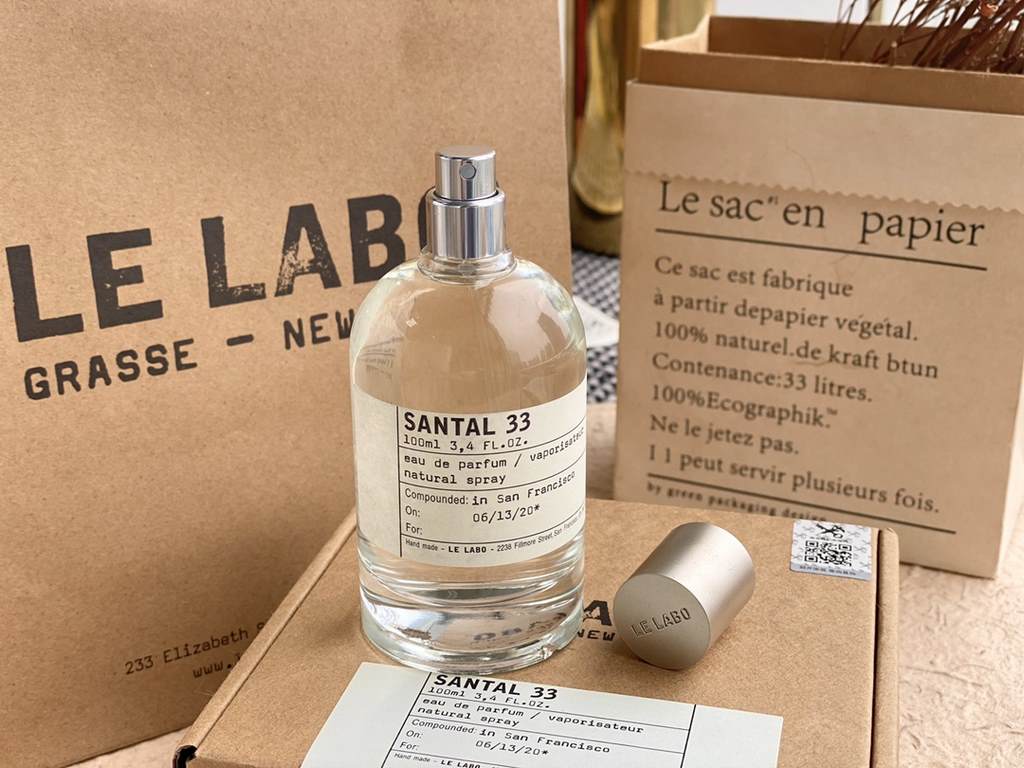 LE LABO No.33 Lelabo No.33 is a sandalwood fragrance that you will fall in love with at first smell.Notes Woody FuchsiaOdor Sandalwood Cedar Cardamom Violet Papyrus Leather Amber IrisAttributes UnisexThis is a very uniqu