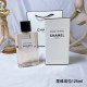 Original qualityChanelChanel Paris Water New Paris Riviera Perfume 125ml.For 2019 this collection has launched a limited edition Paris Riviera.The smell of Paris Riviera is very light and breezy, very much in the mood to