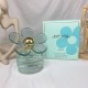 Original qualityMarc Jacobs Marc Jacobs Blue Limited Edition Daisy Skies Eau de Toilette for Women LOVE 100mlCool sea breeze and sunshineThe coastal landscape is lightly outlinedThe sky and the sea are all comfortable an