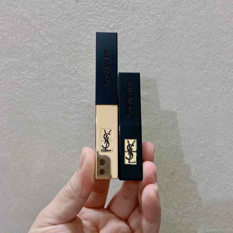 Original quality(Saint Laurent Perfect Love Sample Makeup 3-piece Set)   Set contains small black bar sample 3071g, small gold bar regular 19662.2g, reverse Paris perfume 7.5mlThe most exciting gift for a girl is coming!