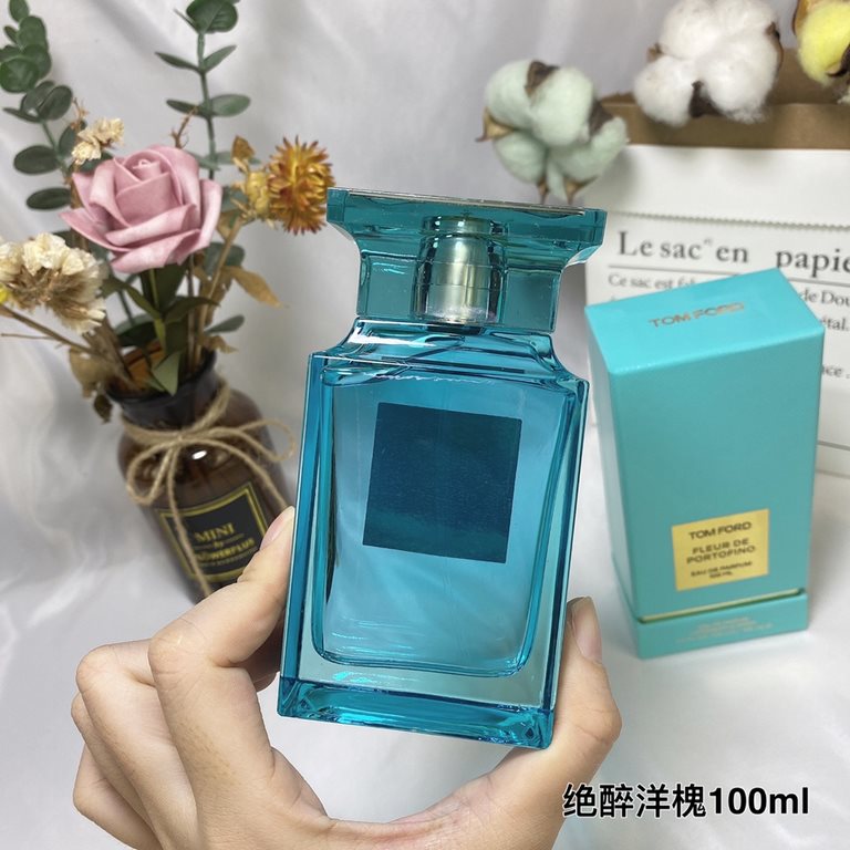 Original qualityTom Ford Tom Ford TF Absolute Drunken Acacia  Fleur de portofino 100mlFragrance Floral and FruityTop Note Lemon Lemon Tangerine Bitter Orange Leaf Violet Lilac FlowerMiddle Note Osmanthus Acacia Magnolia 