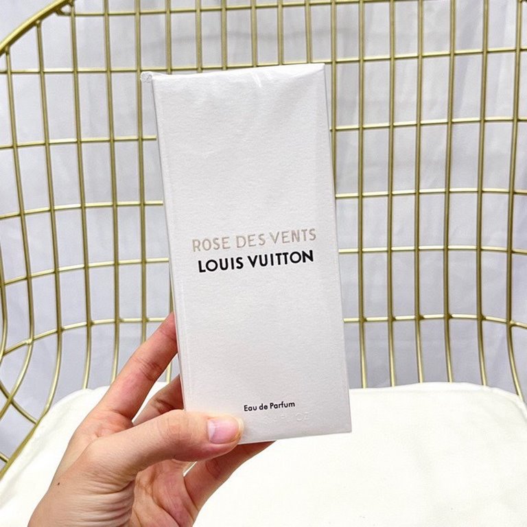 Original quality Pictures have been full of spot flavor to recognize the text! LV Perfume 100ml! Flavors transparent bottle rose peach, dark surge, peak, infinite, intoxication, dawn, rose in the wind, getaway, rely on, 