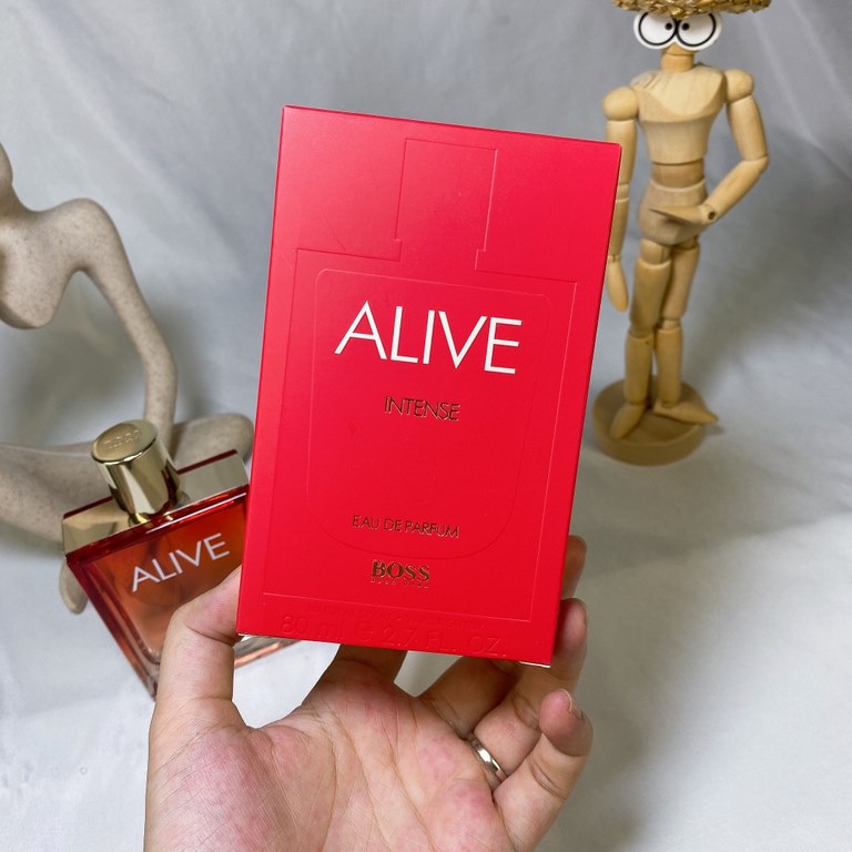 Original qualityHugo Boss Hugo Boss Alive Inte Women's Intense Intense Eau de Toilette 100ml Alive InteFresh woody notesALIVE Hugo Boss Alive Infinity Women's Intense Eau de Parfum was launched in 2020.Fragrance notes wo