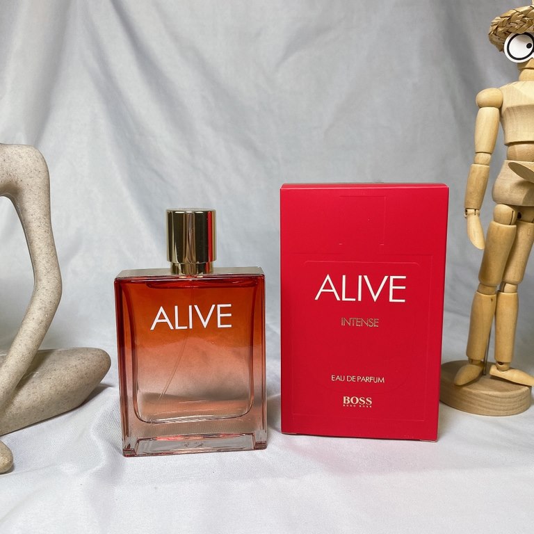 Original qualityHugo Boss Hugo Boss Alive Inte Women's Intense Intense Eau de Toilette 100ml Alive InteFresh woody notesALIVE Hugo Boss Alive Infinity Women's Intense Eau de Parfum was launched in 2020.Fragrance notes wo