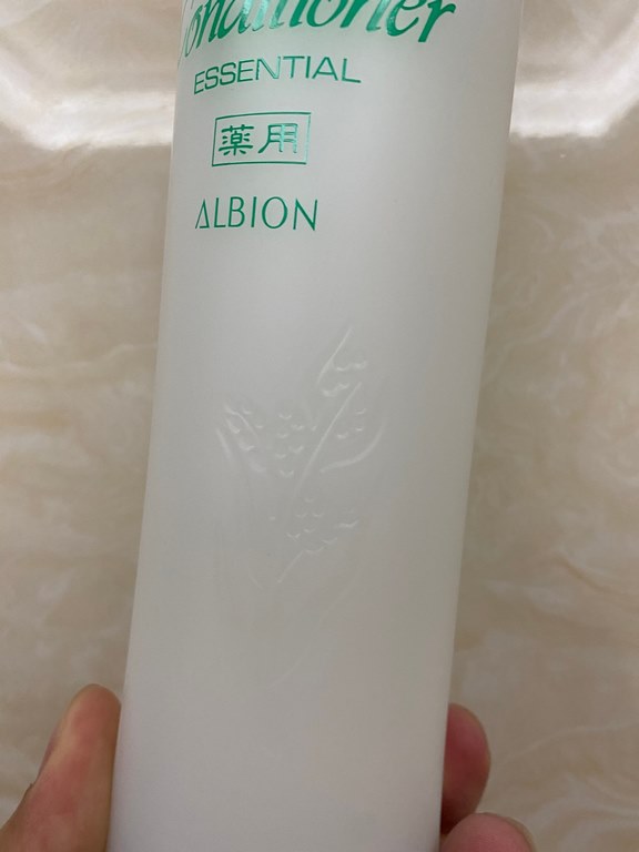 Original qualityOrbina Health Water 330ml! Super popular toner, even better with penetrating milk. Can save any skin problems, absolutely no exaggeration, known as the Japanese holy water, acne skin must! The first aid m