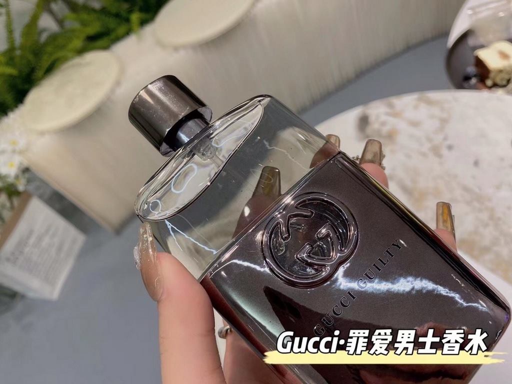 Original qualitygucci sin love men's perfume gucci  this men's perfume, is a long time ago I can not forget a perfume!It's an understated, luxurious, elegant black color with a lilac finish.The whole feeling is calm with