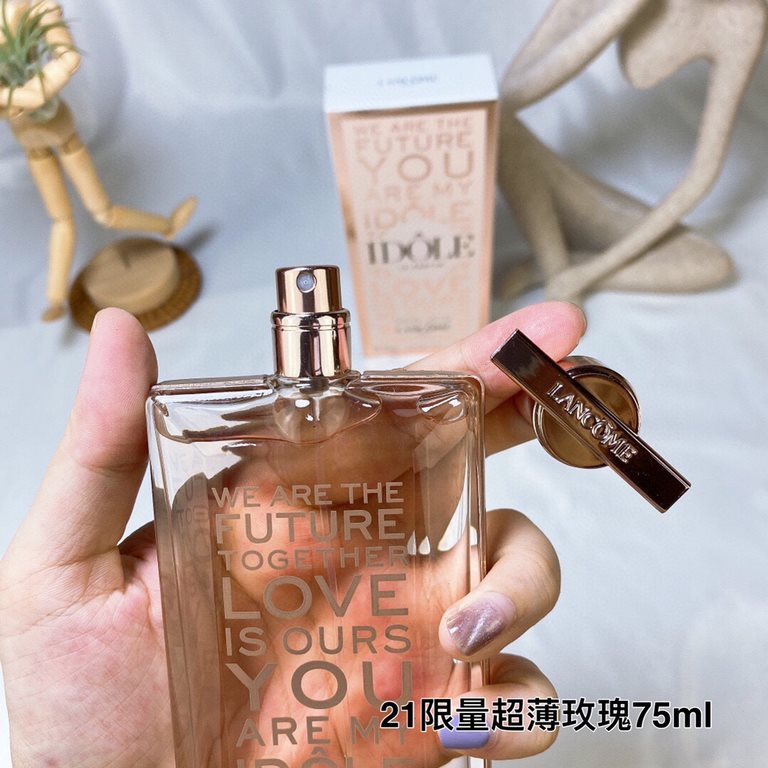 Original Single Quality Idol FavorsOriginal Quality Idol's Favorite English VersionOriginal Quality Idol Favors Fragrance EditionLancme Iconic Favors Ultra Thin Eau de Toilette 75mlLancme Iconoclast Ultra Thin English Ed