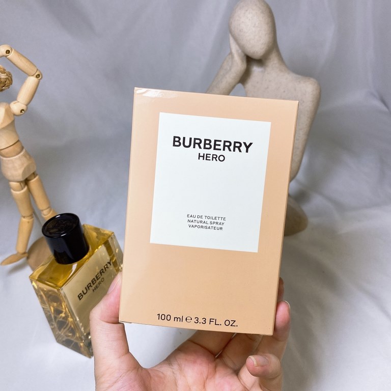 Original quality(Burberry Jun Yong heart men's eau de toilette 100ml)   Burberry men's perfume 100ml Jun Yong heart burberry burberry men's perfume, HERO Jun Yong heart, blindly into a bottle before becoming a street fra