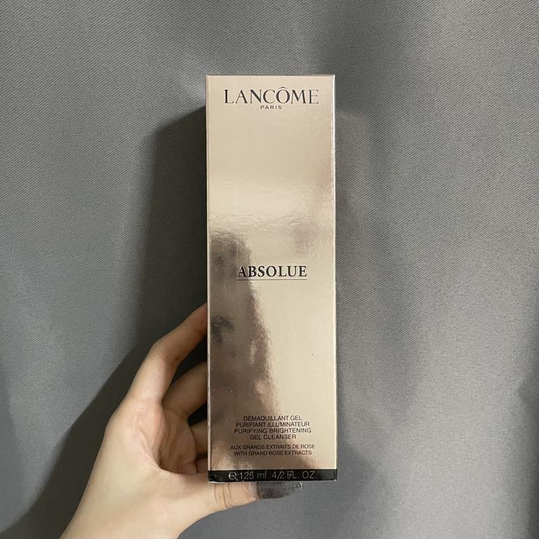 (Lancome Absolue Essence Face Wash 125ml) Lancome Absolue Essence Makeup Remover Cleansing Gel 125mlLancomeLancome Absolue Essence Makeup Remover Cleansing Gel 125ml Makeup Remover Cleansing Gel is not foam, it is for dr