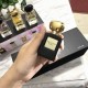 Armani Royal Private Collection Perfume Set of 430mlWith spray nozzle! High-grade wooden box packaging, a good gift!Set contains   Armani Shamal Musk Perfume   Armani Arabian Rose Gold Flow Perfume   Armani Alexandria Ro