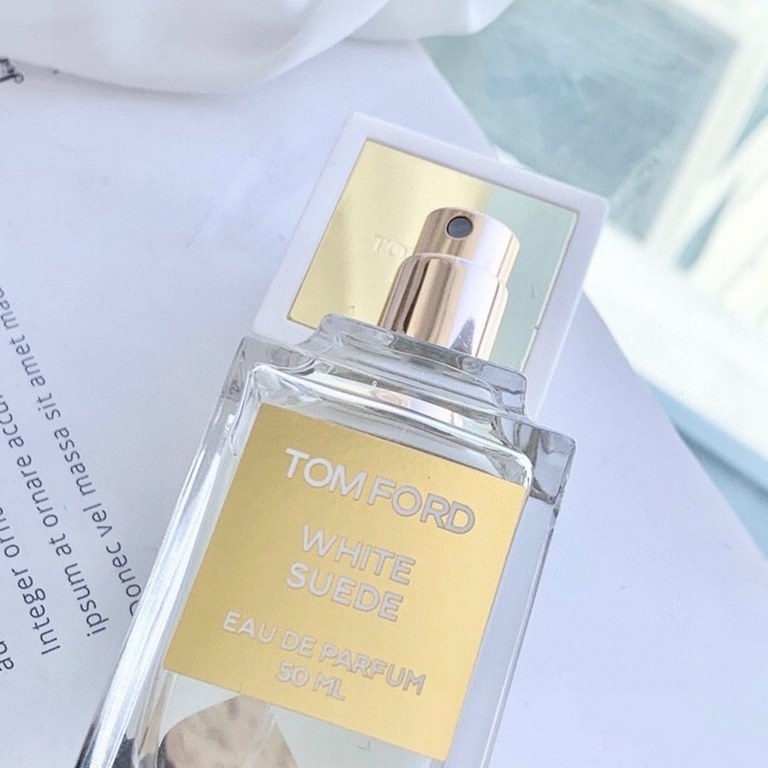 Original qualitytf white musk｜fresh and elegant chopper fragrance yyds 50mlIf the ebony incense is a calm, calm gentleman of high knowledge, then #tomford white musk perfume [topic]# is gentle and elegant, excellent conn