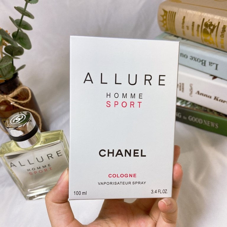 Original quality Chanel Glamour SportCologne Enhanced Eau de Toilette for Men 100mlTop Notes Aldehydes Orange Tangerine Grapefruit Neroli Oil Bergamot Lemon LemonMiddle Note Spice Fir ElemiBase notes Zerling bean Cedar V