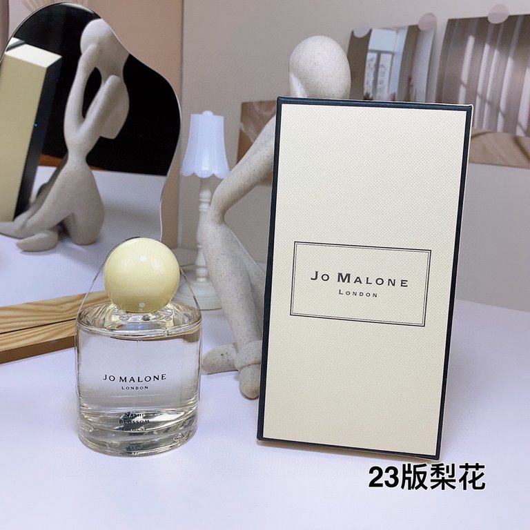 Original quality (2023 Zumarone Parade of Dreams 100ml)   Zumarone Perfume Roundhead 23 New 100ml! Flavors pear, magnolia, osmanthus, water lily.