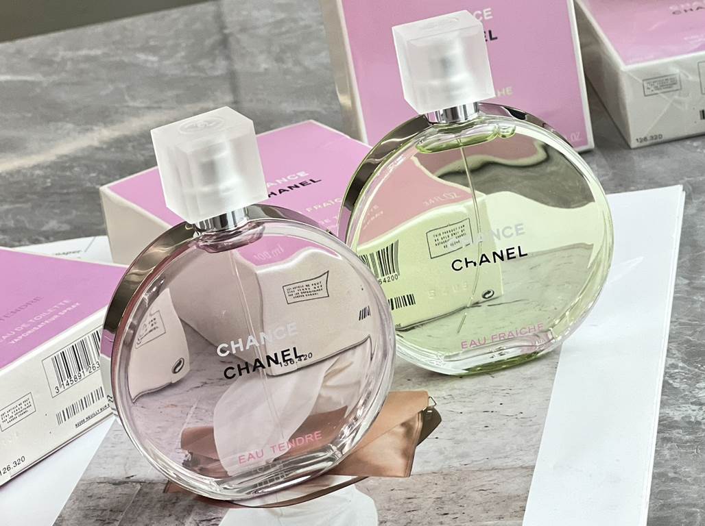 Original quality The rich flower of the human world ~ Chanel Encounter series of perfume is here  Pink Encounter for the sweet girl.Green Encounter for the mature woman - Fresh EncounterLife is a beautiful journey that t