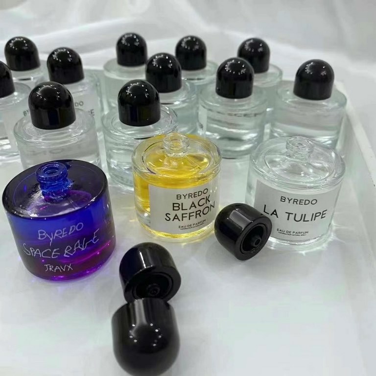 Original qualityParade Sample 10ML Perfume 15 No Man's Land - Limited Starry Blue - Super Cedar - White Wave Romance - Desert Lonely Soul - Gypsy - Tulip - Saffron - Journey to Africa - Inflorescence - First Roses - Firs