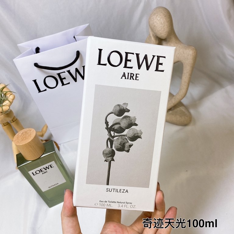 Original quality(Loewe Miracle Skylight Eau de Toilette for Women 100ml)  )LOEWE AIRE SUTILEZAThe most captivating and subtly sensual interpretation of floral notes from the Madrid Skylight collection.This floral, fresh 