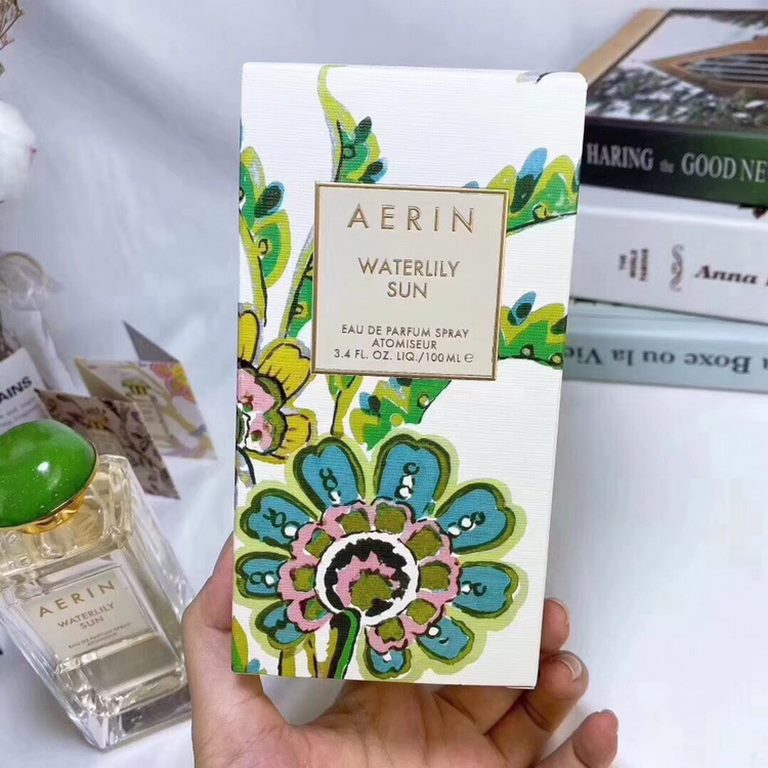 Original qualityEstee Lauder Yare Giverny Waterlily Daylight Perfume! Estee Lauder Ya Rui, dewy lotus, super fairy and super comfortable, reunion is elegant, when alone is cozy, do not hit the fragrance zero bad reviews!