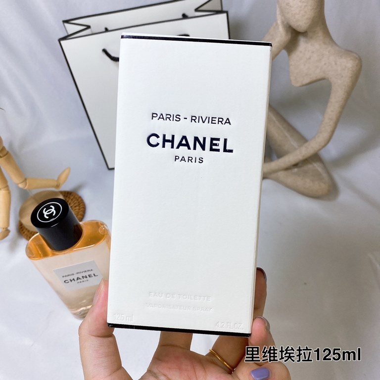 Original qualityChanelChanel Paris Water New Paris Riviera Perfume 125ml.For 2019 this collection has launched a limited edition Paris Riviera.The smell of Paris Riviera is very light and breezy, very much in the mood to