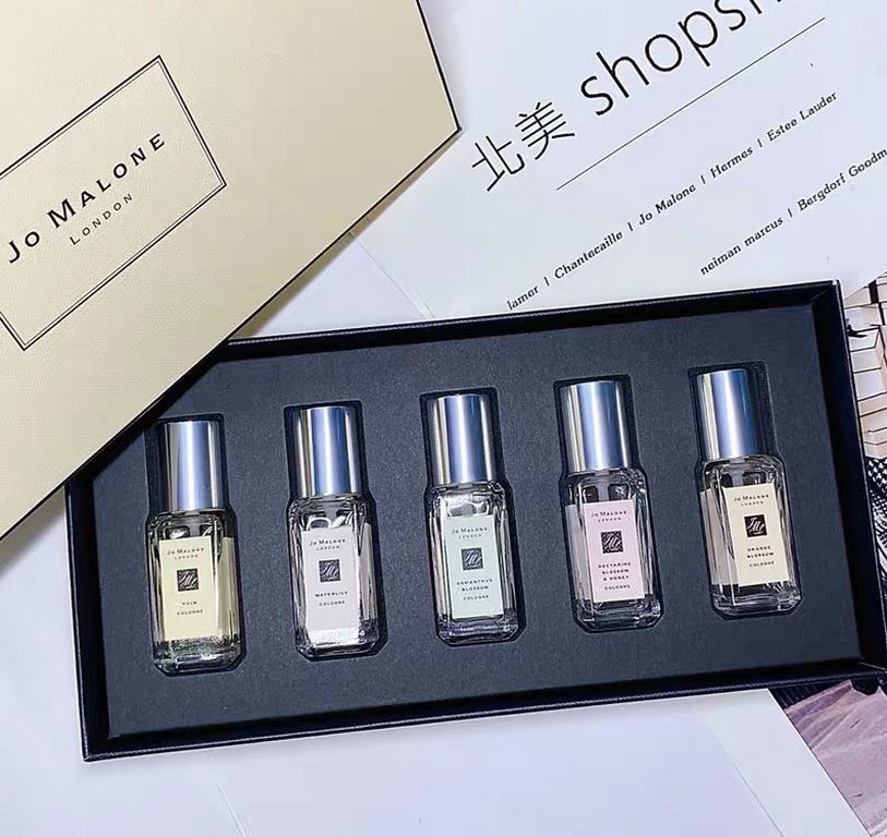 Original single quality (Zumarone Secret Garden Perfume Sample 5-piece set)   5  9ml, respectively, this year's three limited and ordinary line of two, three limited were water lily, snow grapefruit and osmanthus, two or