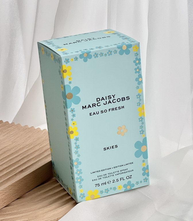 criticizeMarc Mauger Sky Flower Daisy Eau de Toilette for Women 75ml  As if strolling through the garden in the afternoon with a soothing and elegant round dance in your ears, the spring breeze is very pleasant.Top note 