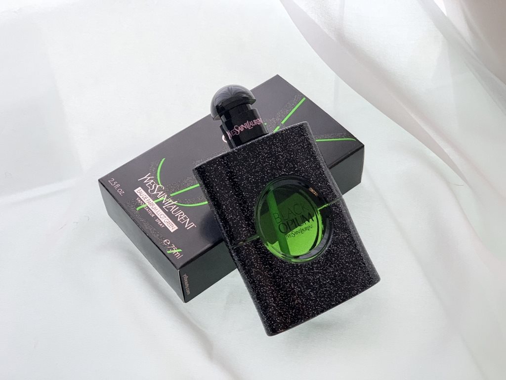 Original qualityysl saint laurent new black opium black opium green perfume illicit green women's edp strong fragrance 75ml ysl black opium illicit greenTop notes pear, bergamot, fig leavesMiddle Note Neroli, Jasmine, Fi