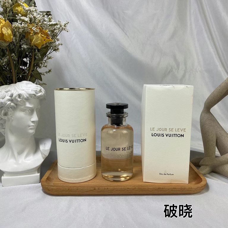 Original single quality Picture is full, spot flavor to recognize the text  LV perfume 100ml! Flavors transparent bottle rose peach, dark surge, peak, infinite, intoxication, dawn, rose in the wind, getaway, rely on, tur