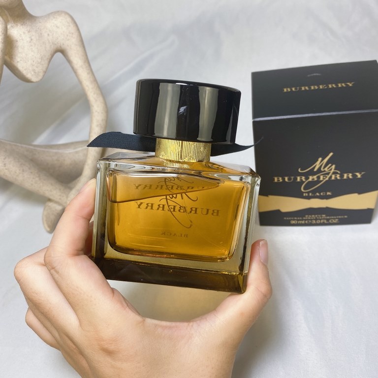 Original qualityOrder Remarks black myBurberry My Black EDP Burberry My 90mlBurberry BlackBrand Burberryfragrance oriental floral notesTop note JasmineMiddle note Rose PeachBase note Patchouli AmberAttributes Women's Fra