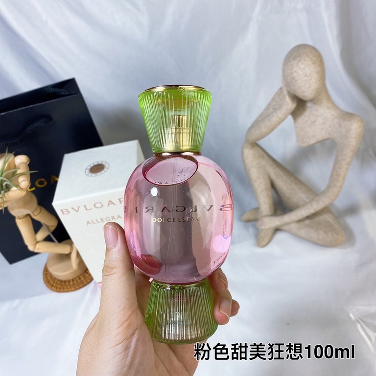 Original qualityBvlgari Pink Candy Sweet Rhapsody EDP for Women 100ml.The bottle of Bvlgari Sweet Rhapsody for women conveys sweetness in pastel shades pink-green glass for pistachios and pink glass for strawberries, bot