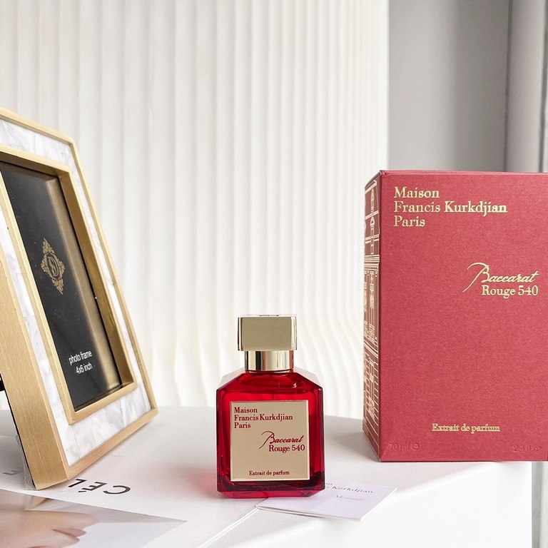 Original qualityfrancis kurkdjian (maison francis kurkdjian)Common Name mfkPerfume Name Red Baccarat 540 - Parfum EditionFragrance Notes Oriental FloralTop notes almond, saffronMiddle notes jasmine, cedarBase notes musk,