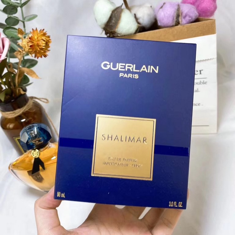 Original qualityGuerlain One Thousand and One Nights Perfume for Women 90ml, Guerlain shalimar. 1925Attributes Women's fragranceFragrance Note Spicy OrientalTop Note Mandarin Orange Cedar Lemon LemonMiddle Note Iris Patc