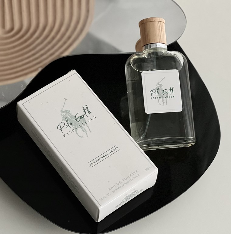 Original qualityNew Scent Express   This citrusy perfume is so great, don't believe me!This is a perfume that conveys the idea of being eco-friendly   in the name of the planet! Ralph Lauren Ralph Lauren Polo Earth Eau d