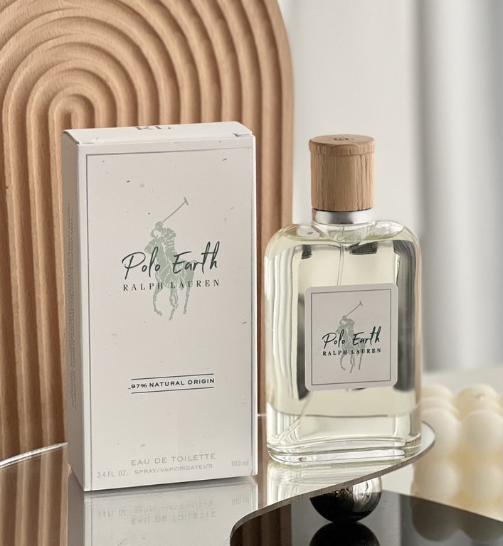 Original qualityNew Scent Express   This citrusy perfume is so great, don't believe me!This is a perfume that conveys the idea of being eco-friendly   in the name of the planet! Ralph Lauren Ralph Lauren Polo Earth Eau d