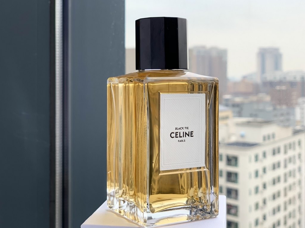 Original qualityceline perfume - dress!