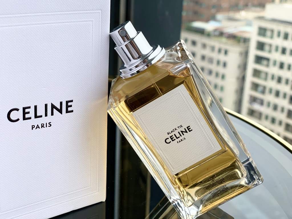 Original qualityceline perfume - dress!