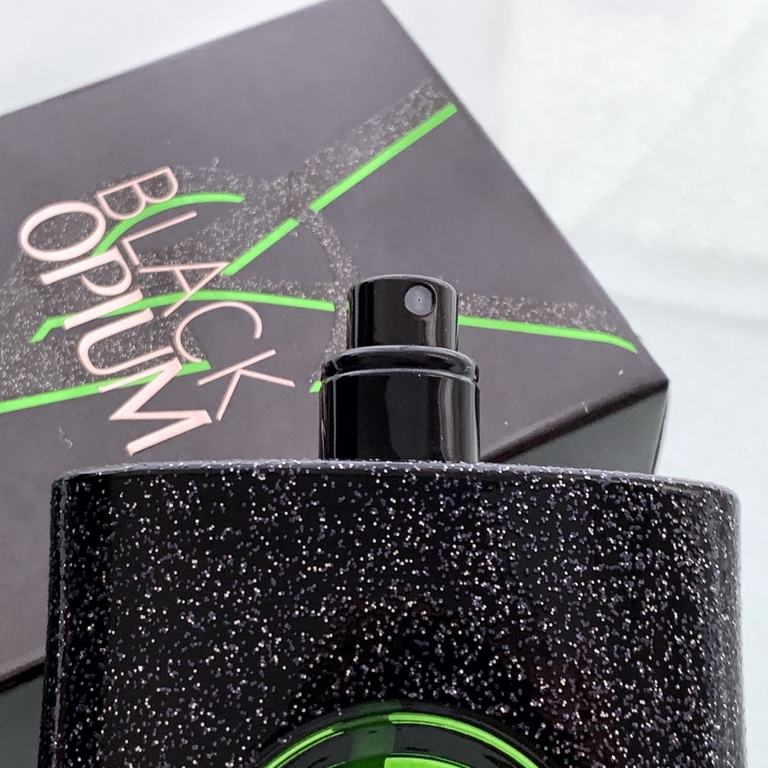 Original qualityysl saint laurent new black opium black opium green perfume illicit green women's edp strong fragrance 75ml ysl black opium illicit greenTop notes pear, bergamot, fig leavesMiddle Note Neroli, Jasmine, Fi