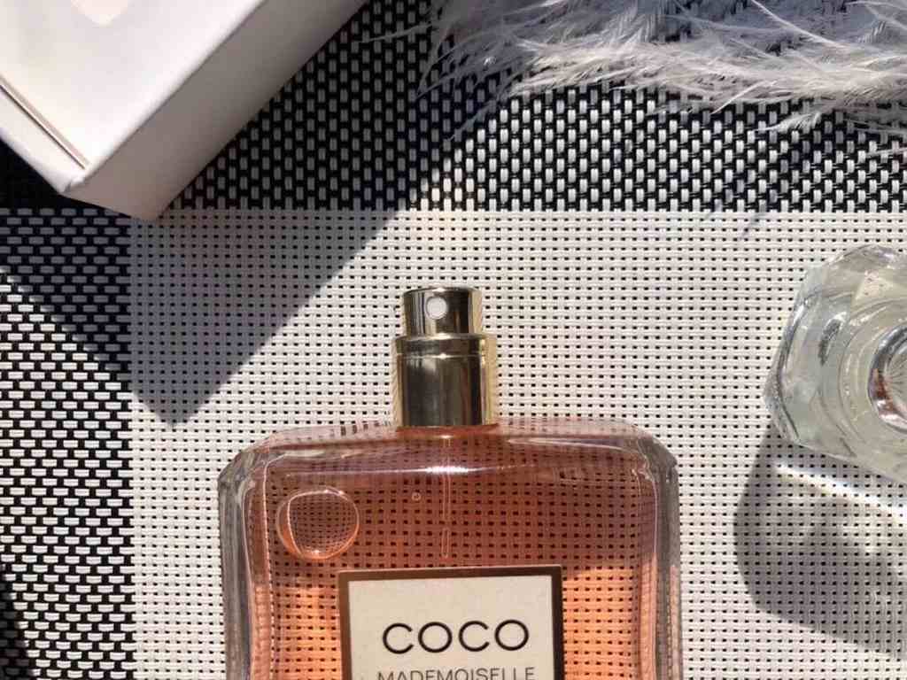 Original qualitycoco fragrance 100ml  The new fragrance adds a blend of Tonka bean and vanilla with amber notes for a fuller, brighter and softer scent.