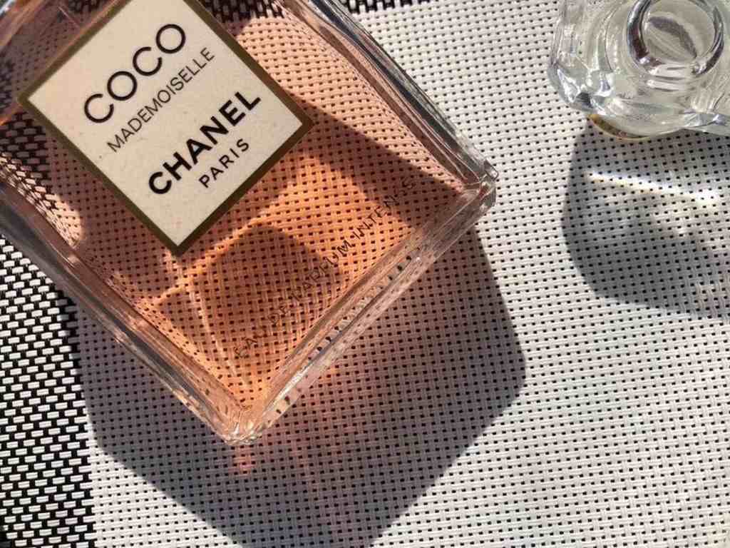 Original qualitycoco fragrance 100ml  The new fragrance adds a blend of Tonka bean and vanilla with amber notes for a fuller, brighter and softer scent.