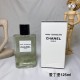 Original qualityCHANEL Eau de Toilette Edinburgh 125ml édimbourg,2021Fragrance Woody FuchsiaTop notes Lemon LimeMiddle Note Juniper BerryBase Cedar VetiverAttributes UnisexPerfumer Olivier PolgeTags woody aquatic fresh s