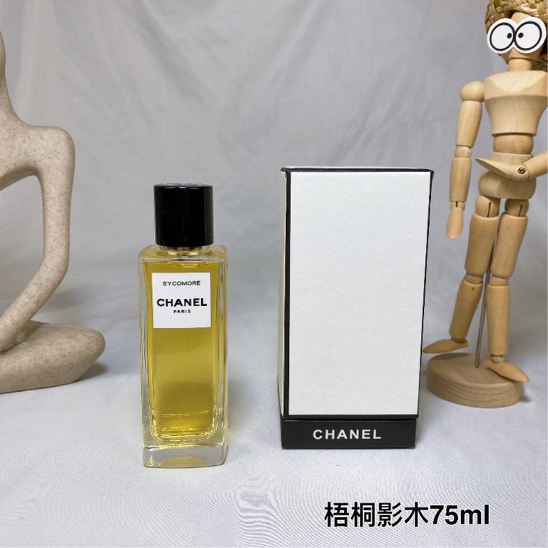 Original qualityChanel Chanel High Definition Perfume Sycomore Collection Sycamore Shadow Wood Perfume 75mlLes Exclusifs de Chanel Sycomore is a woody floral musk fragrance for women.The composition is based on vetiver, 